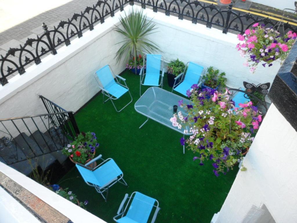 Stay At 25 Blackpool Exterior photo